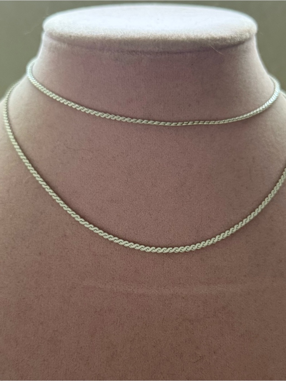 Trifari white Chain Necklace
